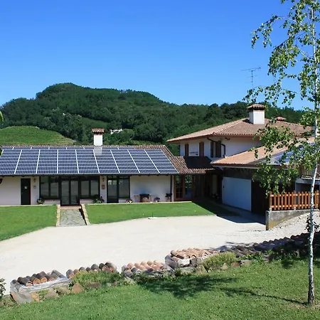 مزرعة للإقامة Agriturismo Subida Di Monte Cormòns