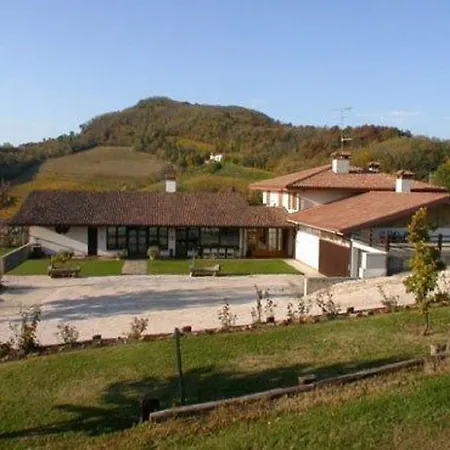 مزرعة للإقامة Agriturismo Subida Di Monte *